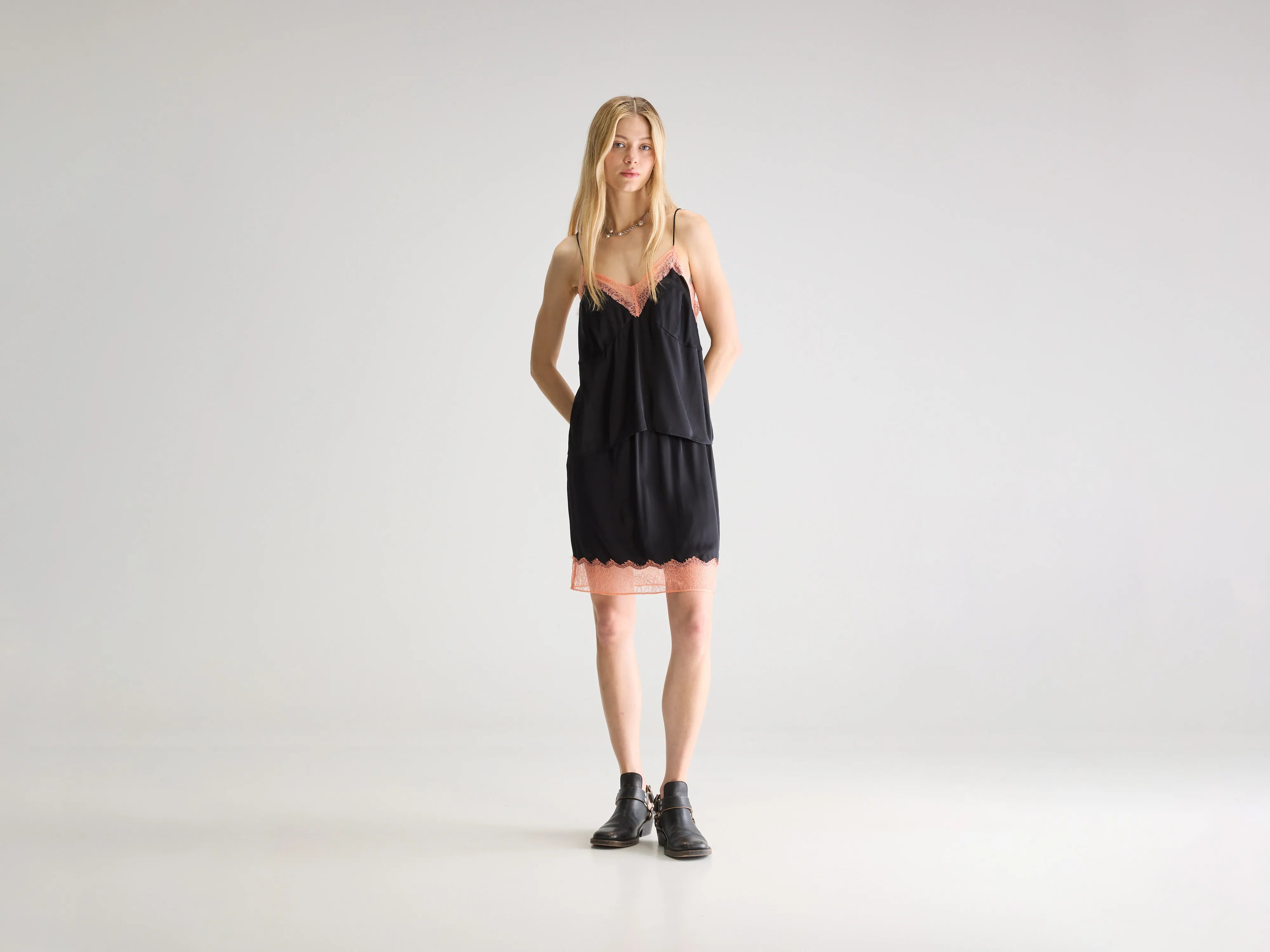 Haylin mini skirt (251 / W / BLACK) wool skirt thick