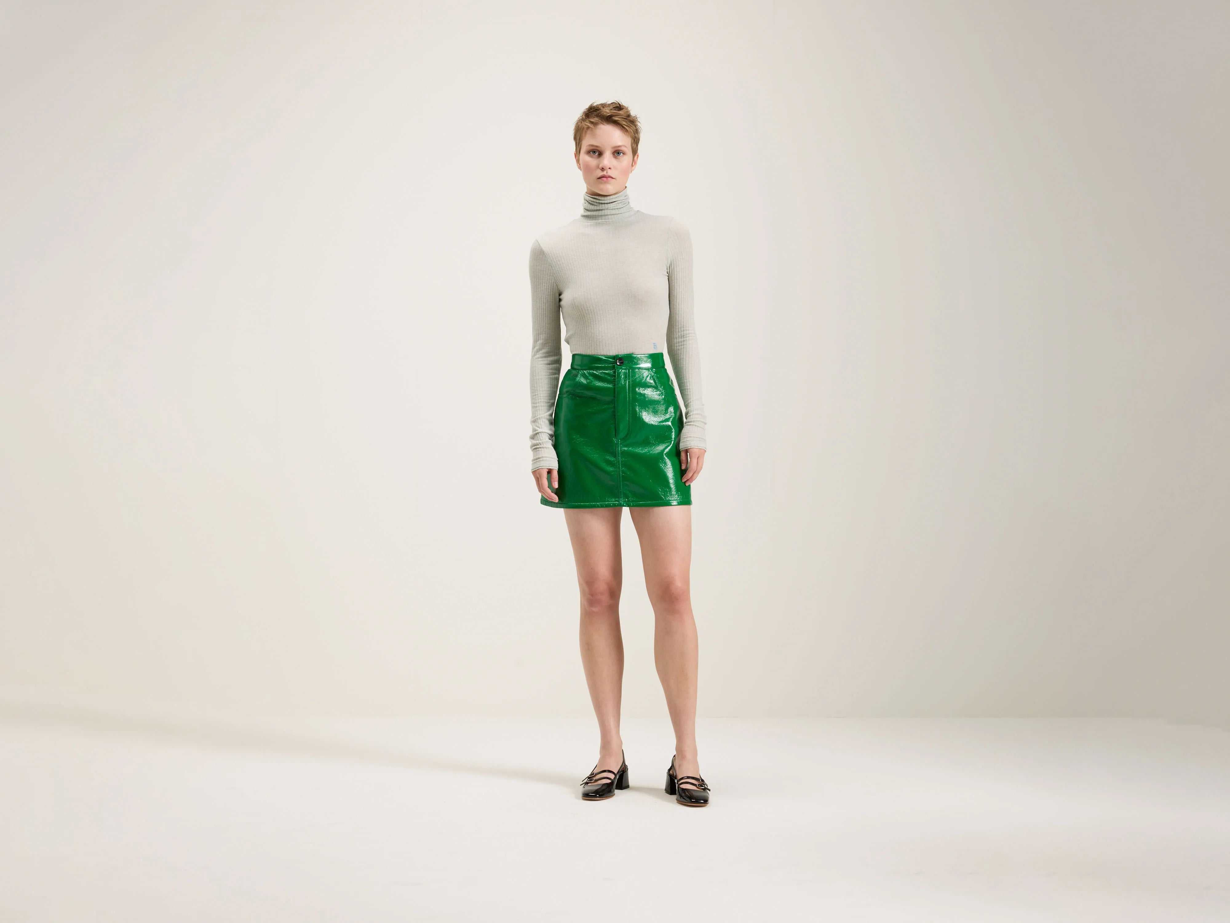 Sour mini skirt (242 / W / MOJITO) satin skirt smooth