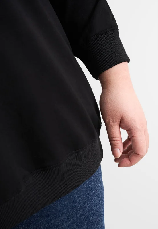 Jade Minimalist Pocket Jumper - Black