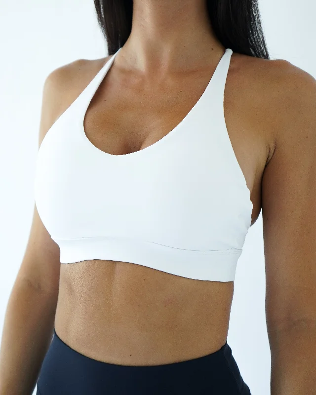 IMPACT BEYOND SPORTS BRA - White