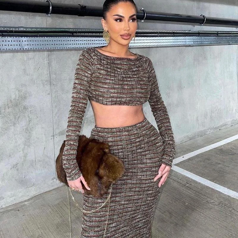 2023 New Arrival Women Set Wholesale Autumn 2 Piece Set Women Fall 2023 Long Sleeve Sexy Backless Maxi Skirt Set