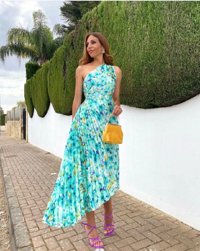 2023 Summer Casual Dresses One Shoulder Floral Printed Pleated Dress Slim Fit Hot Sell Long Maxi Sun Dresses