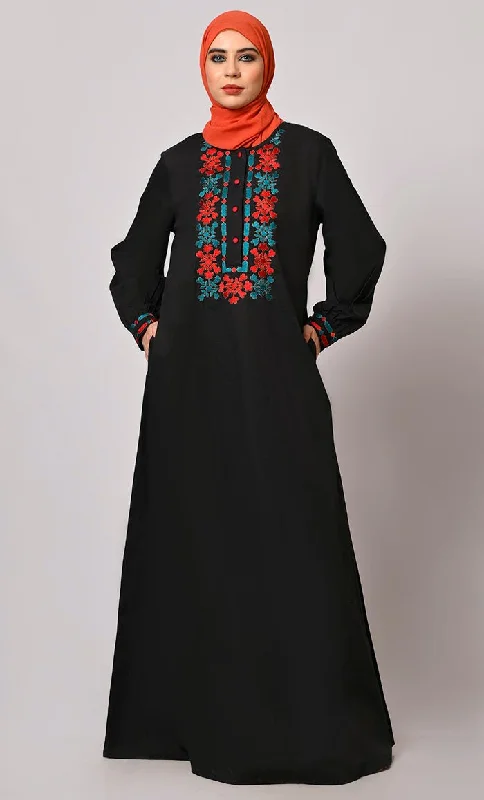 Embroidered Opulence: Black Abaya with Practical Pockets