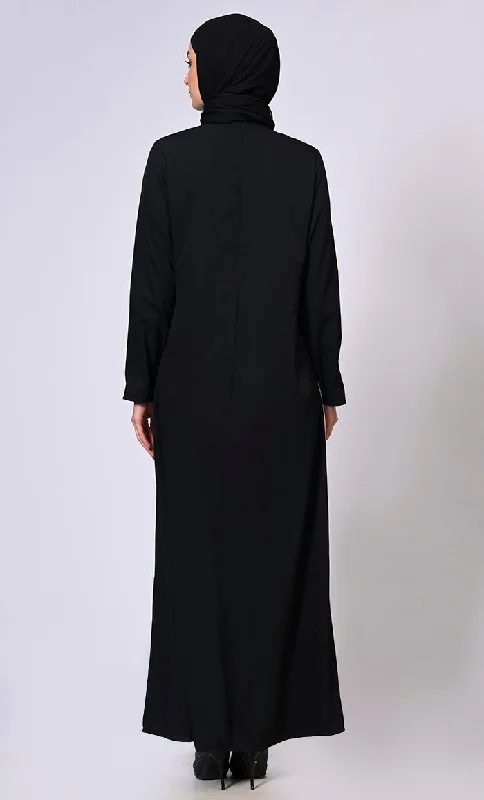 Refined Modesty: White Abaya with Inverted Box Pleat and Contrasting Yoke Panel