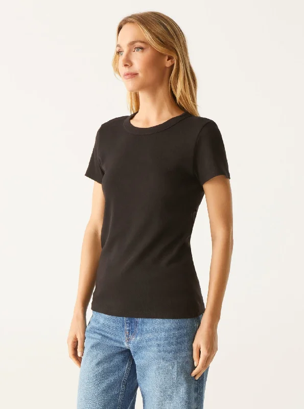 Lexy Tee - Black