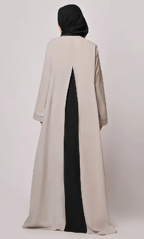 Pleated Perfection: Grey Abaya with Box Pleats & Side Pockets