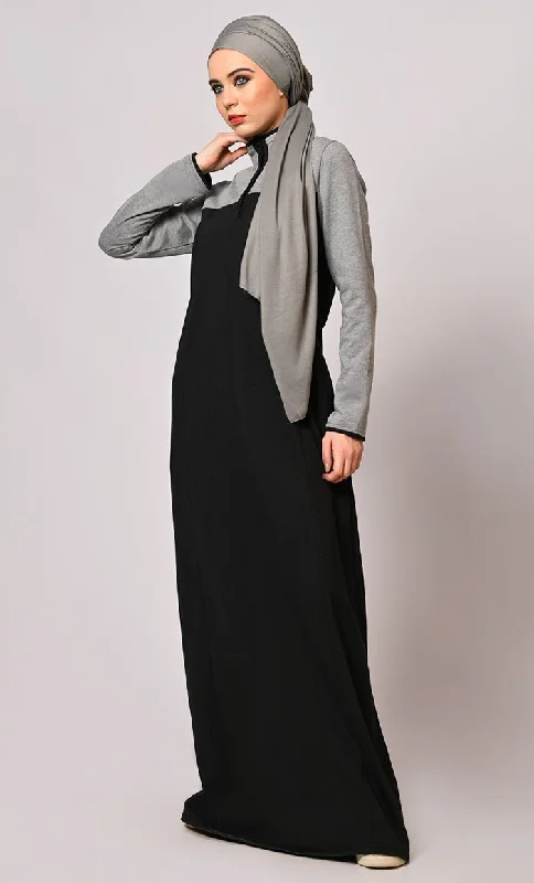 Stay Warm and Stylish: The Two-Color Fleece Abaya