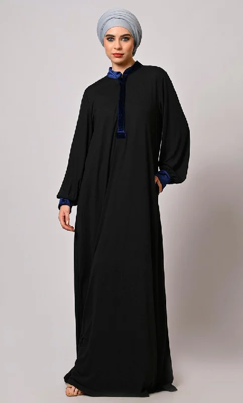 Timeless Modesty: The Classic Black Abaya